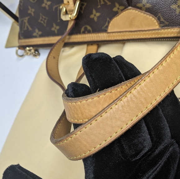 Louis Vuitton Palermo Handbag Monogram Canvas GM - Picture 11 of 15